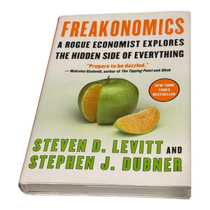 Freakonomics Steven Levitt Stephen Dubner Hardcover Book Economics Nonfiction